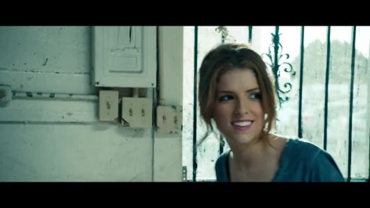 Anna Kendrick - Cups