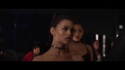 Ariana Grande - break up with your girlfriend, i’m bored