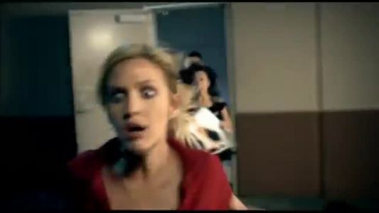 Ashlee Simpson - Outta My Head