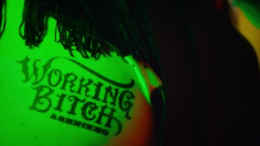 Ashnikko - Working Bitch