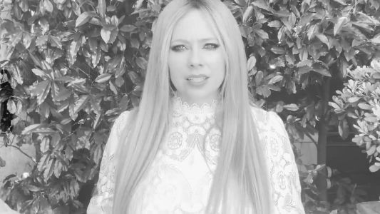 Avril Lavigne - We Are Warriors