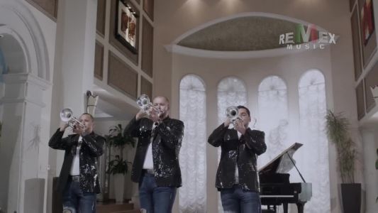 Banda Tierra Sagrada - Así te quiero yo