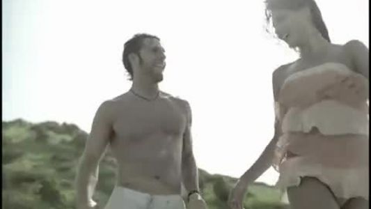Billy Currington - Must Be Doin’ Somethin’ Right