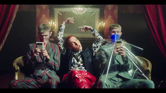 blackbear - hot girl bummer