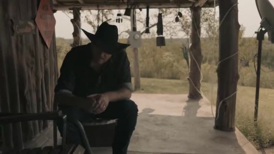 Blake Shelton - Come Back as a Country Boy