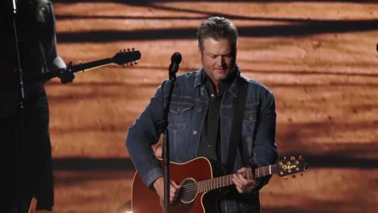 Blake Shelton - God’s Country