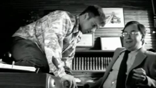 Bloodhound Gang - Why’s Everybody Always Pickin’ on Me?