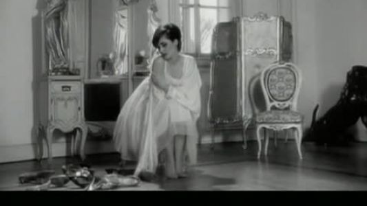 Blur - To the End