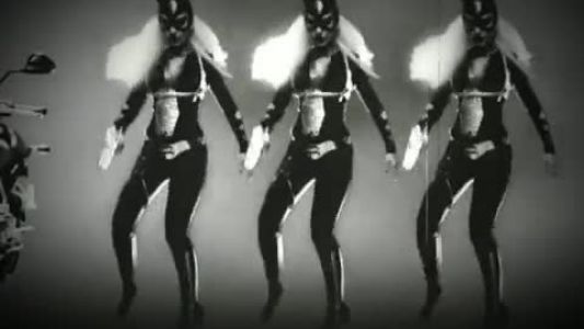 Christina Aguilera - Keeps Gettin’ Better