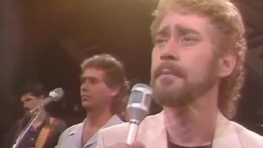 Earl Thomas Conley - Holding Her and Loving You