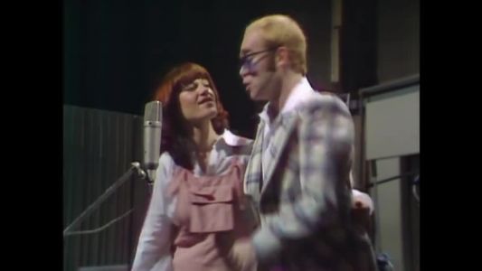 Elton John - Don't Go Breaking My Heart