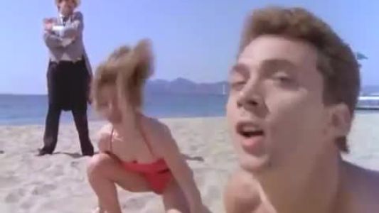 Elton John - I'm Still Standing