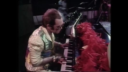 Elton John - Step Into Christmas