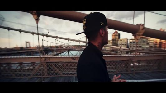 Emis Killa - Straight Rydah