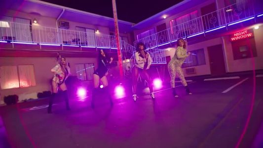 Fifth Harmony - Down