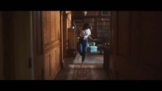 Foxes - Cruel