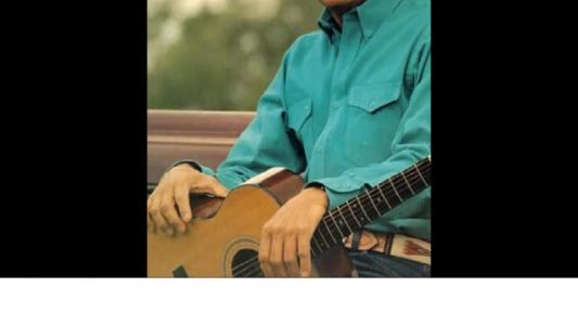 George Strait - Baby's Gotten Good at Goodbye