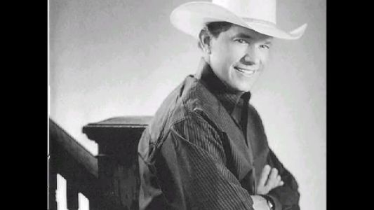 George Strait - Nobody in His Right Mind Would’ve Left Her
