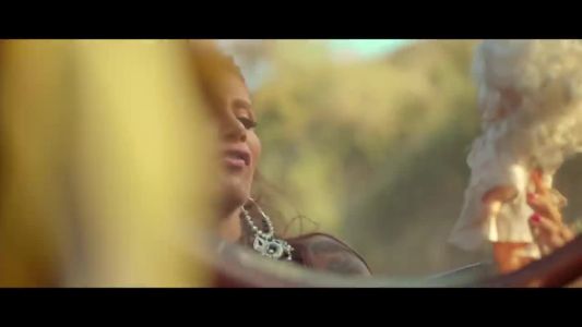 İrem Derici - Dur, Yavaş