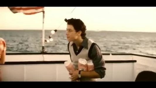 Jonas Brothers - Lovebug