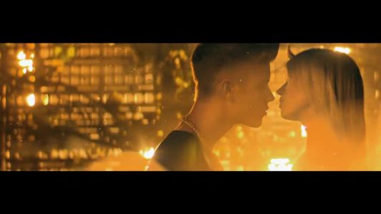 Justin Bieber - Confident