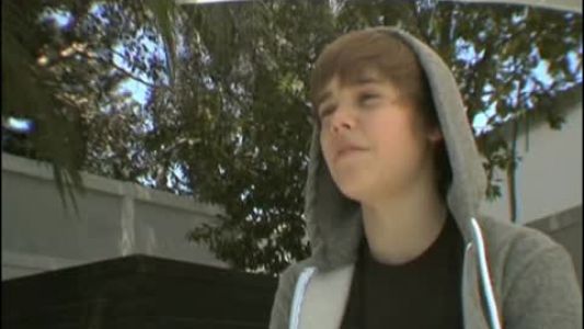 Justin Bieber - One Time
