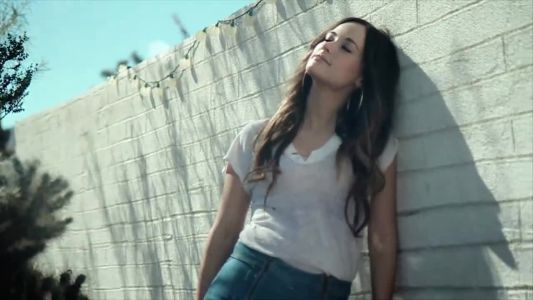 Kacey Musgraves - Follow Your Arrow
