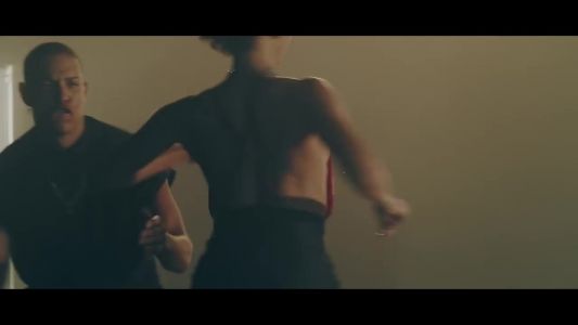 Karol G - Como tú ninguna