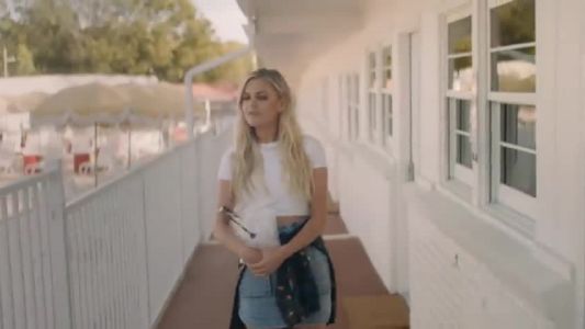 Kelsea Ballerini - Love Song to the Earth (Rico Bernasconi club mix)