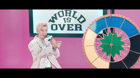 Machine Gun Kelly - concert for aliens