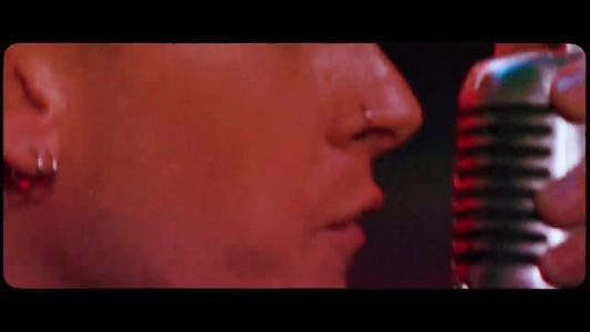 Machine Gun Kelly - Hollywood Whore