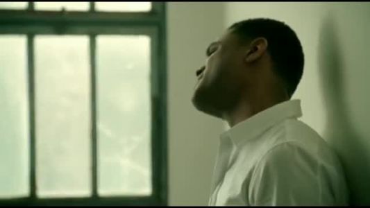 Maxwell - Pretty Wings