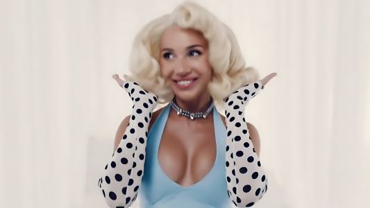 MIA BOYKA - ЭКСПОНАТ