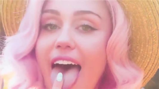 Miley Cyrus - Mother’s Daughter