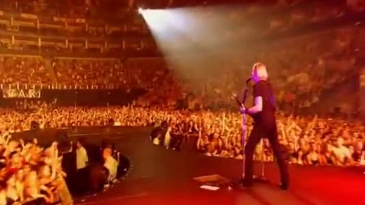 Nickelback - Burn It to the Ground