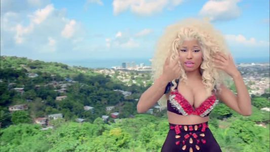 Nicki Minaj - Pound the Alarm
