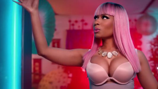 Nicki Minaj - The Night Is Still Young