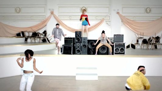 Nicola Roberts - Beat of My Drum