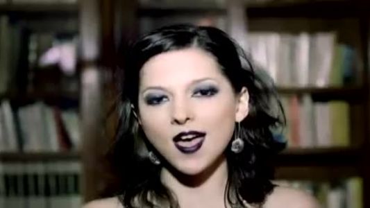 Paty Cantú - Afortunadamente no eres tú