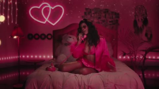 Queen Naija - Set Him Up