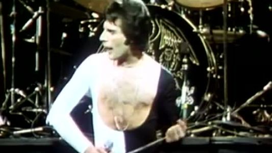 Queen - We Are The Champions