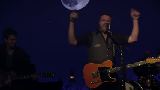 Randy Houser - Runnin' Outta Moonlight