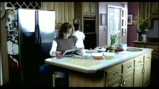 Reba McEntire - He Gets That From Me