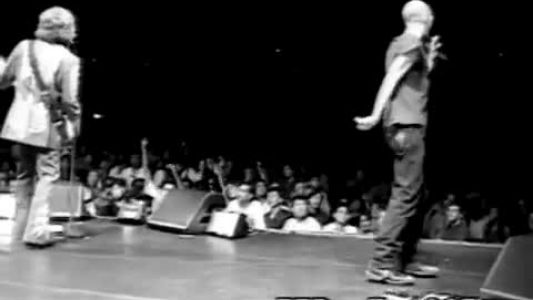R.E.M. - Star 69