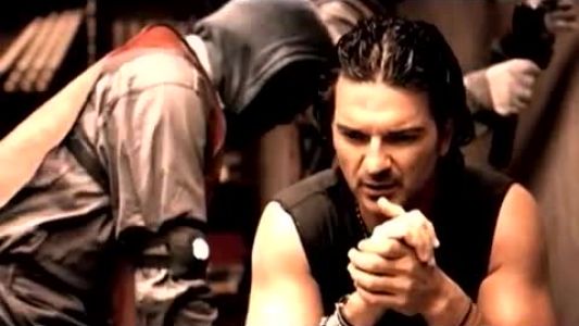 Ricardo Arjona - Como duele