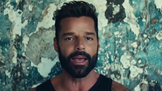 Ricky Martin - Tiburones