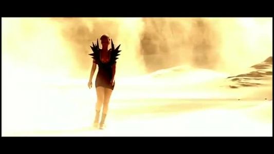 Rihanna - Hard