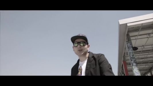 Rocco Hunt - Fammi vivere