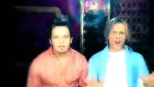 S Club 7 - Don’t Stop Movin’