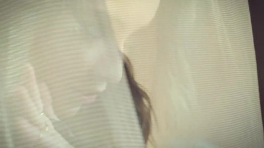 Sabrina Carpenter - Eyes Wide Open